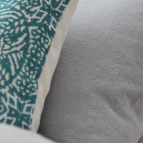 Pebble gray washed linen pillow case